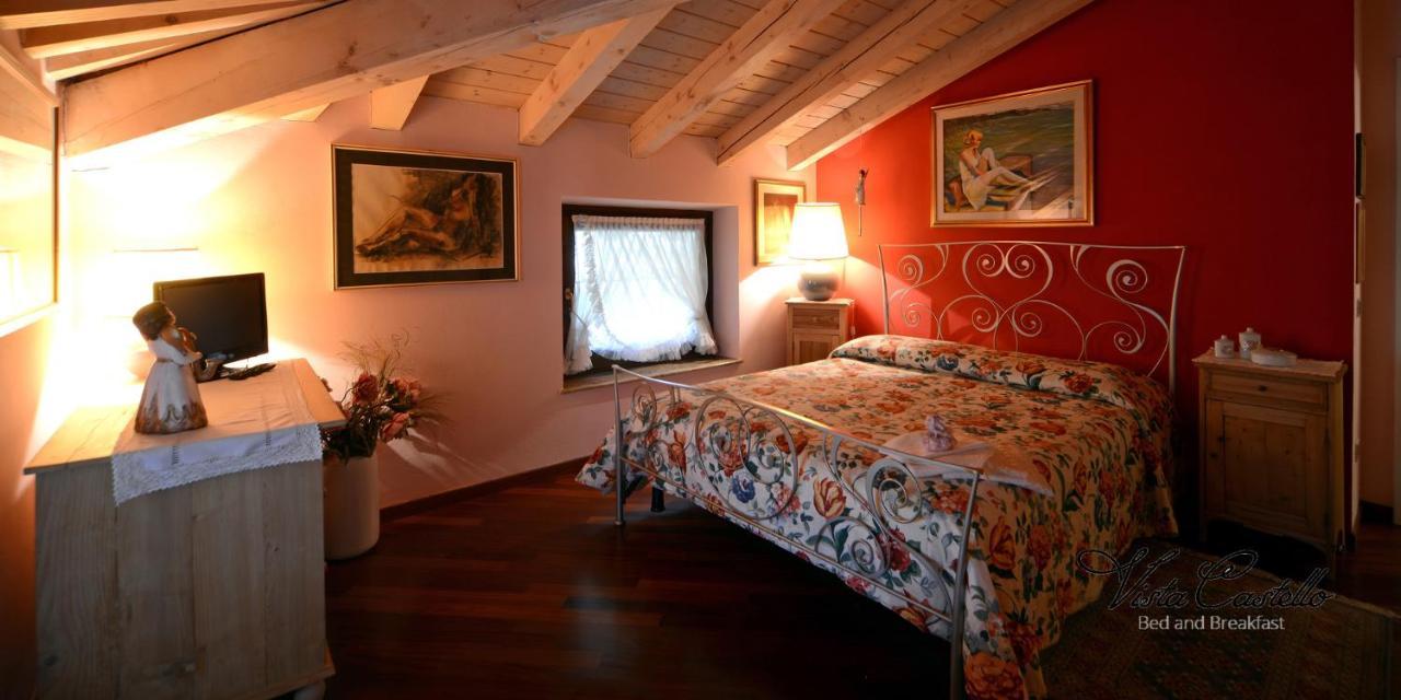 Vista Castello Bed & Breakfast Rovereto  Bagian luar foto