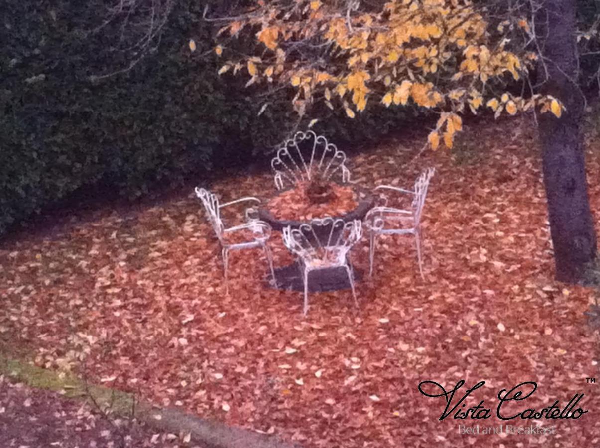 Vista Castello Bed & Breakfast Rovereto  Bagian luar foto