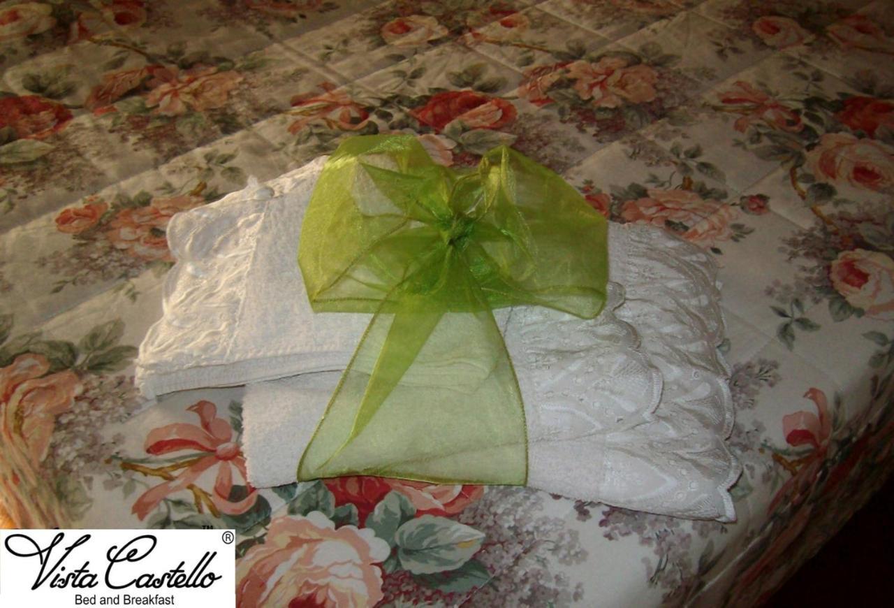 Vista Castello Bed & Breakfast Rovereto  Bagian luar foto