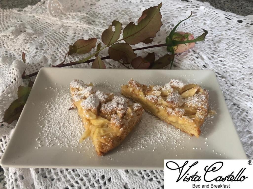Vista Castello Bed & Breakfast Rovereto  Bagian luar foto